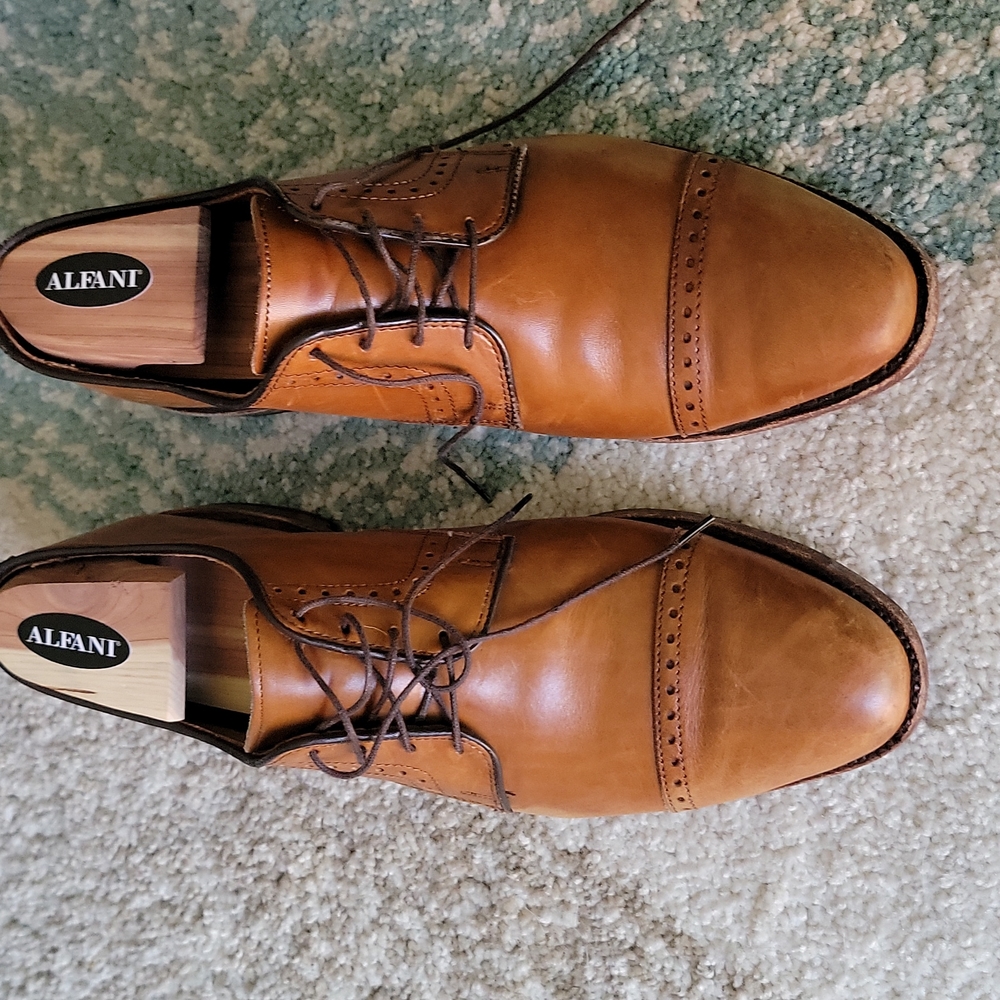 Allen Edmonds Clifton cap toe Oxfords Size 9.5M